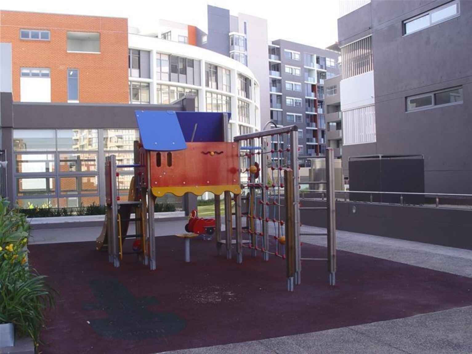 608/747 Anzac Parade Maroubra