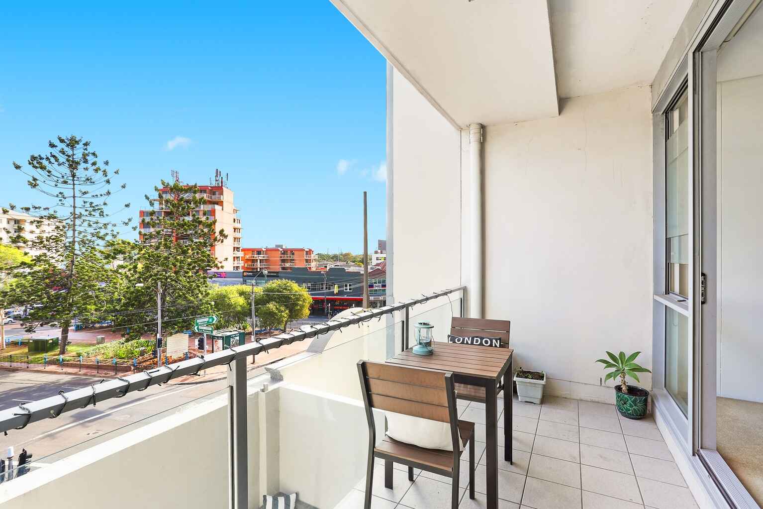 B12/158 Maroubra Road Maroubra