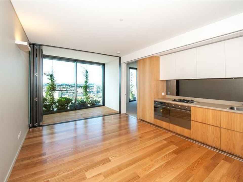 2406/3 Carlton Street Chippendale