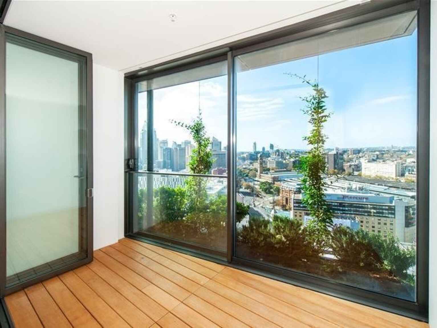 2406/3 Carlton Street Chippendale 2406/3 Carlton Street Chippendale