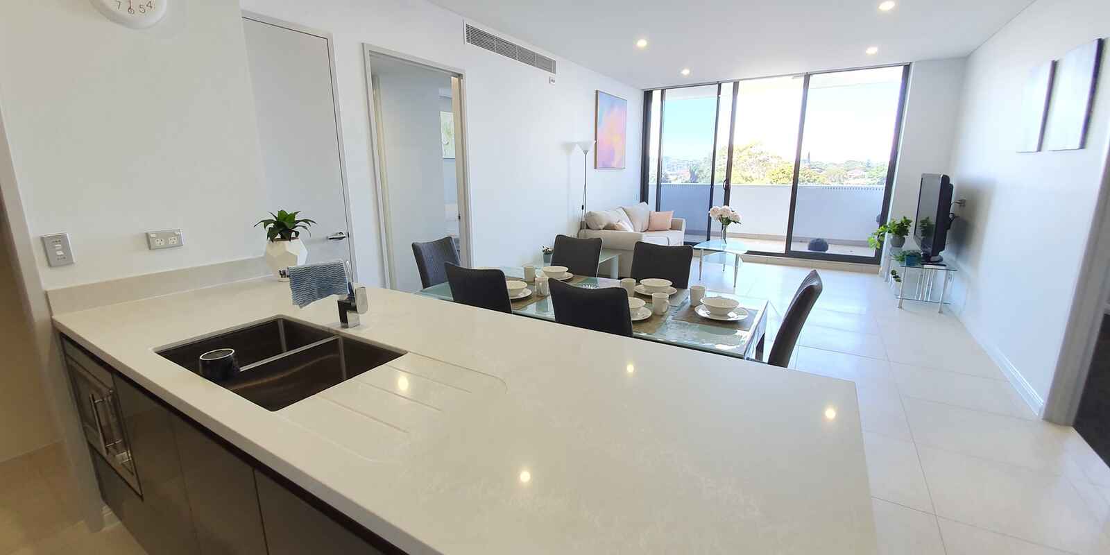 305/2 Oscar Place Eastgardens