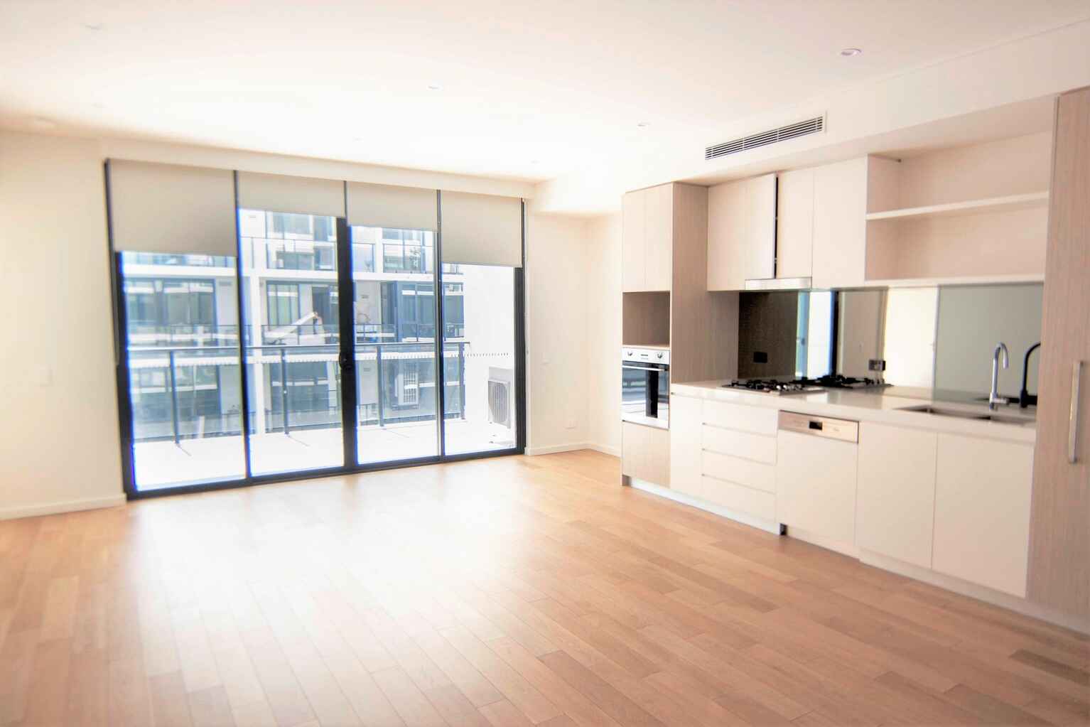 B811/2 Muller Lane Mascot B811/2 Muller Lane Mascot