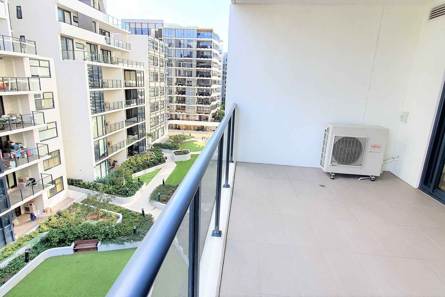 B811/2 Muller Lane Mascot B811/2 Muller Lane Mascot