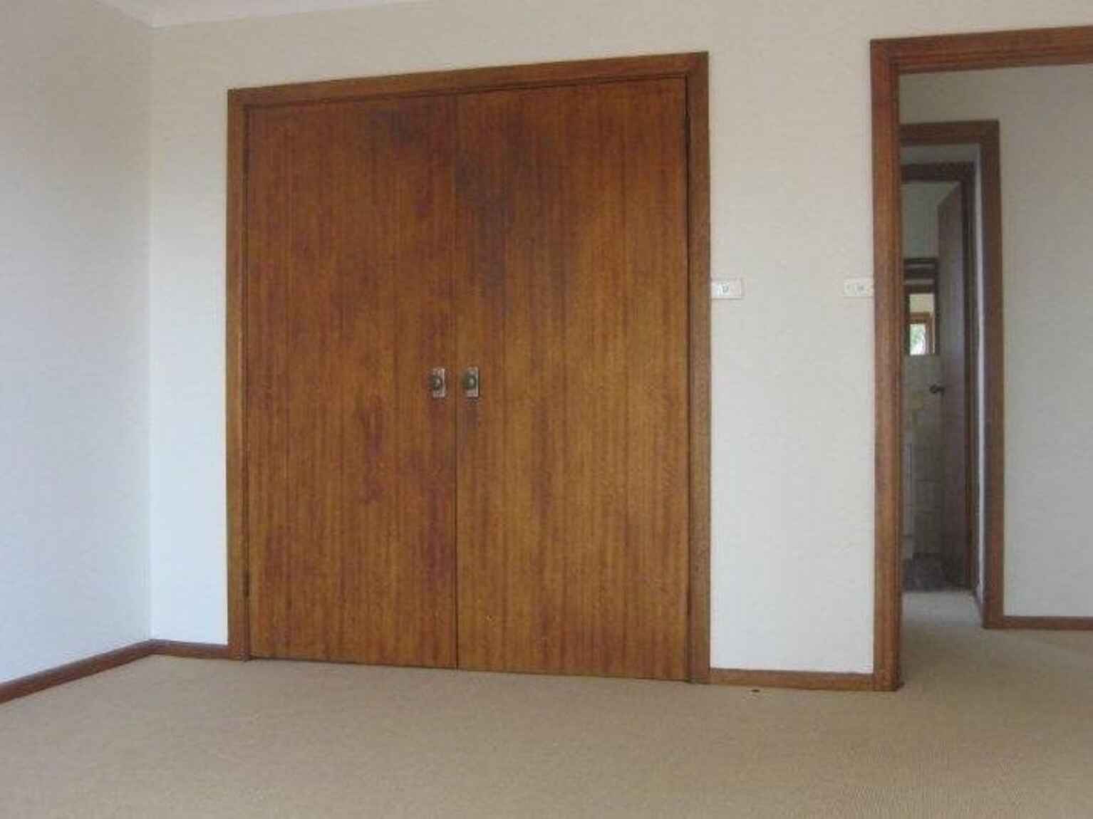 29 Yarra Road Phillip Bay 29 Yarra Road Phillip Bay