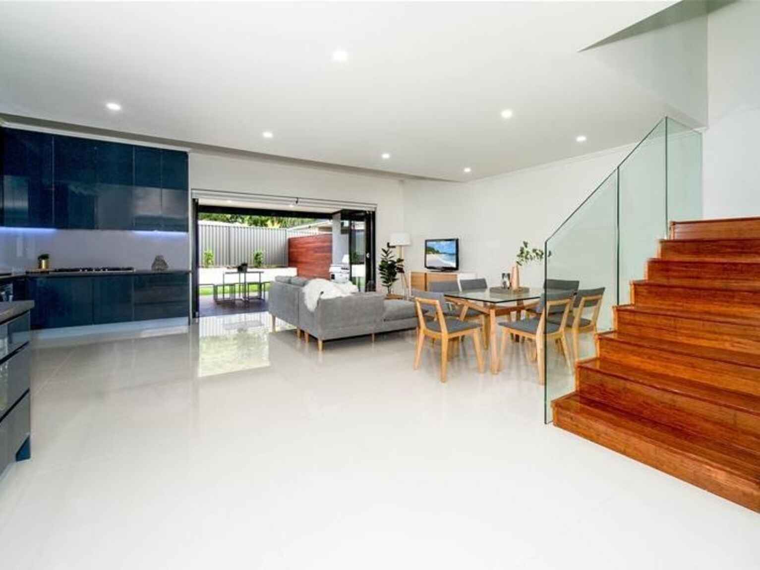 5A Dampier Street Chifley 5A Dampier Street Chifley