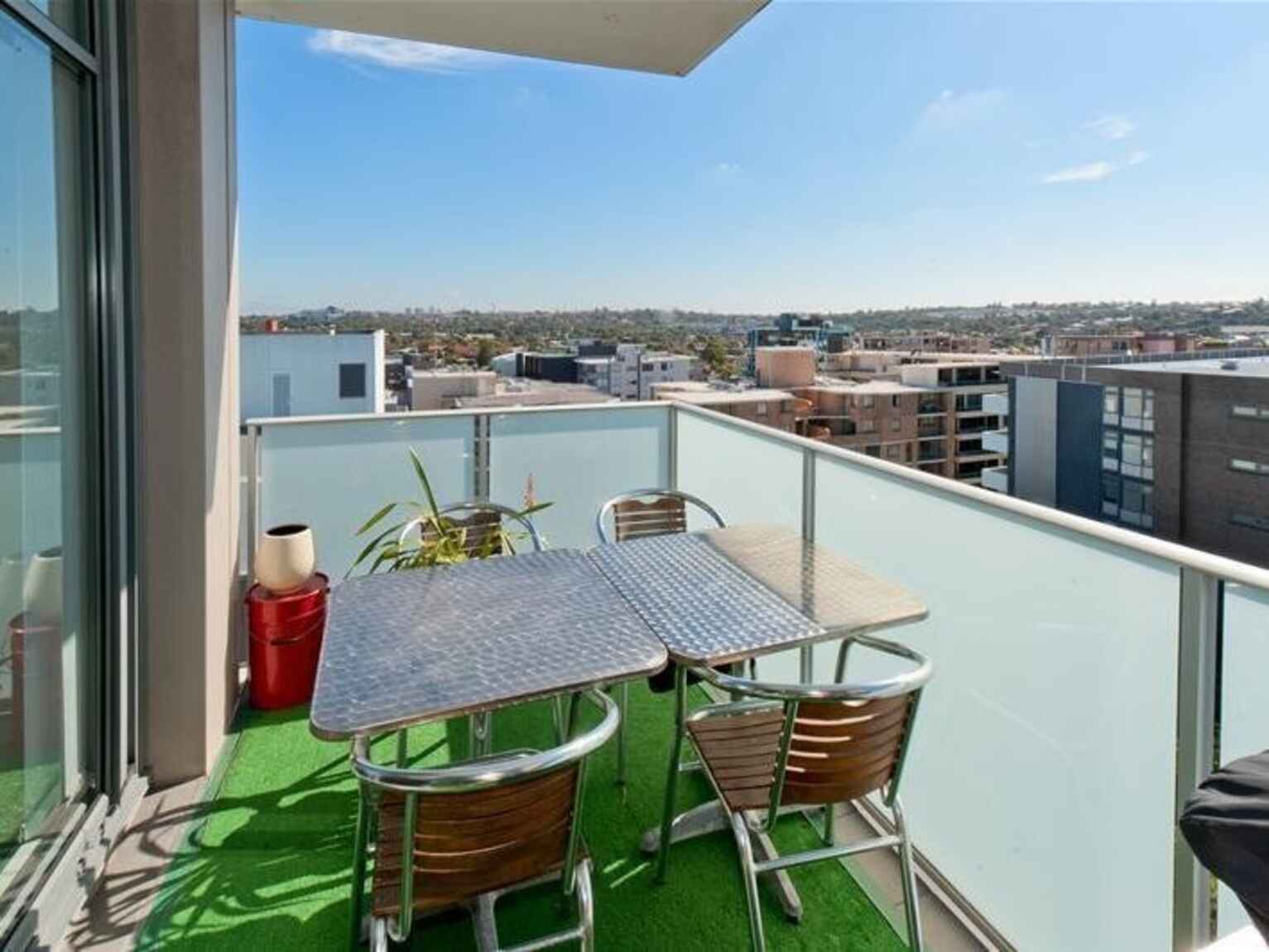 912/1 Bruce Bennett Place Maroubra 912/1 Bruce Bennett Place Maroubra