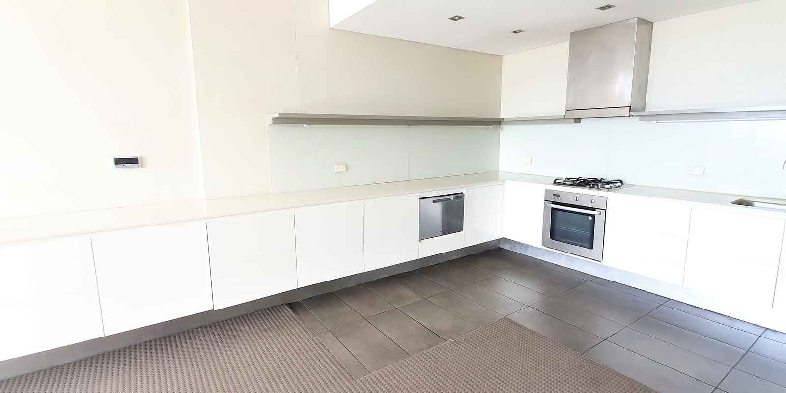 B39/158 Maroubra Road Maroubra