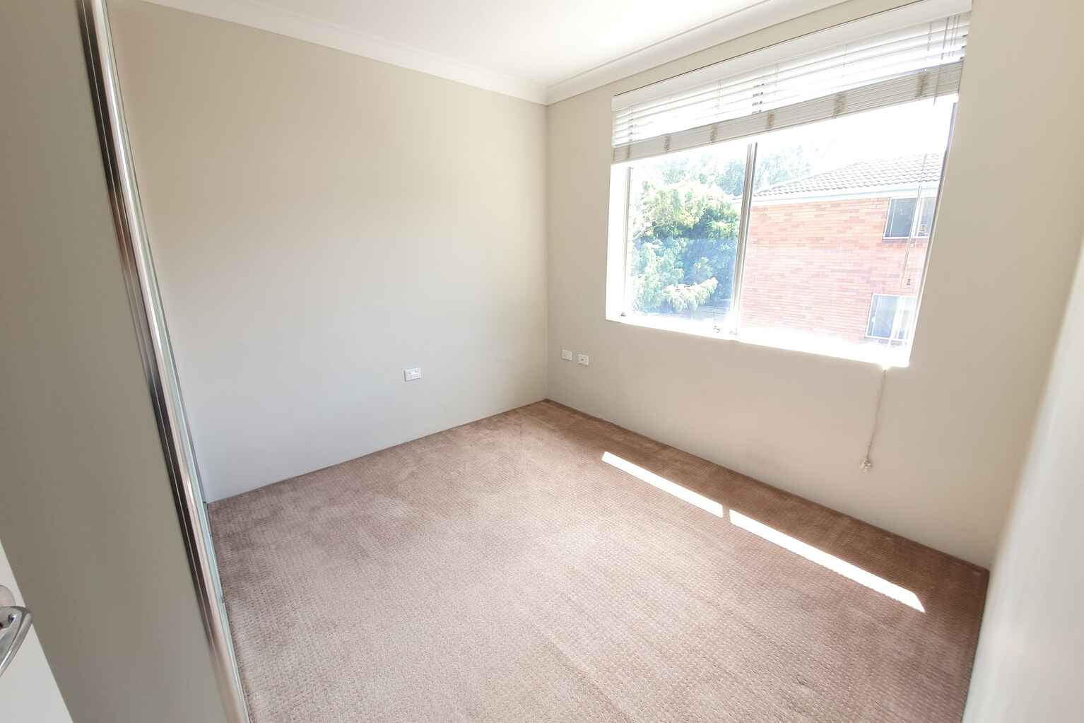 12/10 Evans Avenue Eastlakes 12/10 Evans Avenue Eastlakes