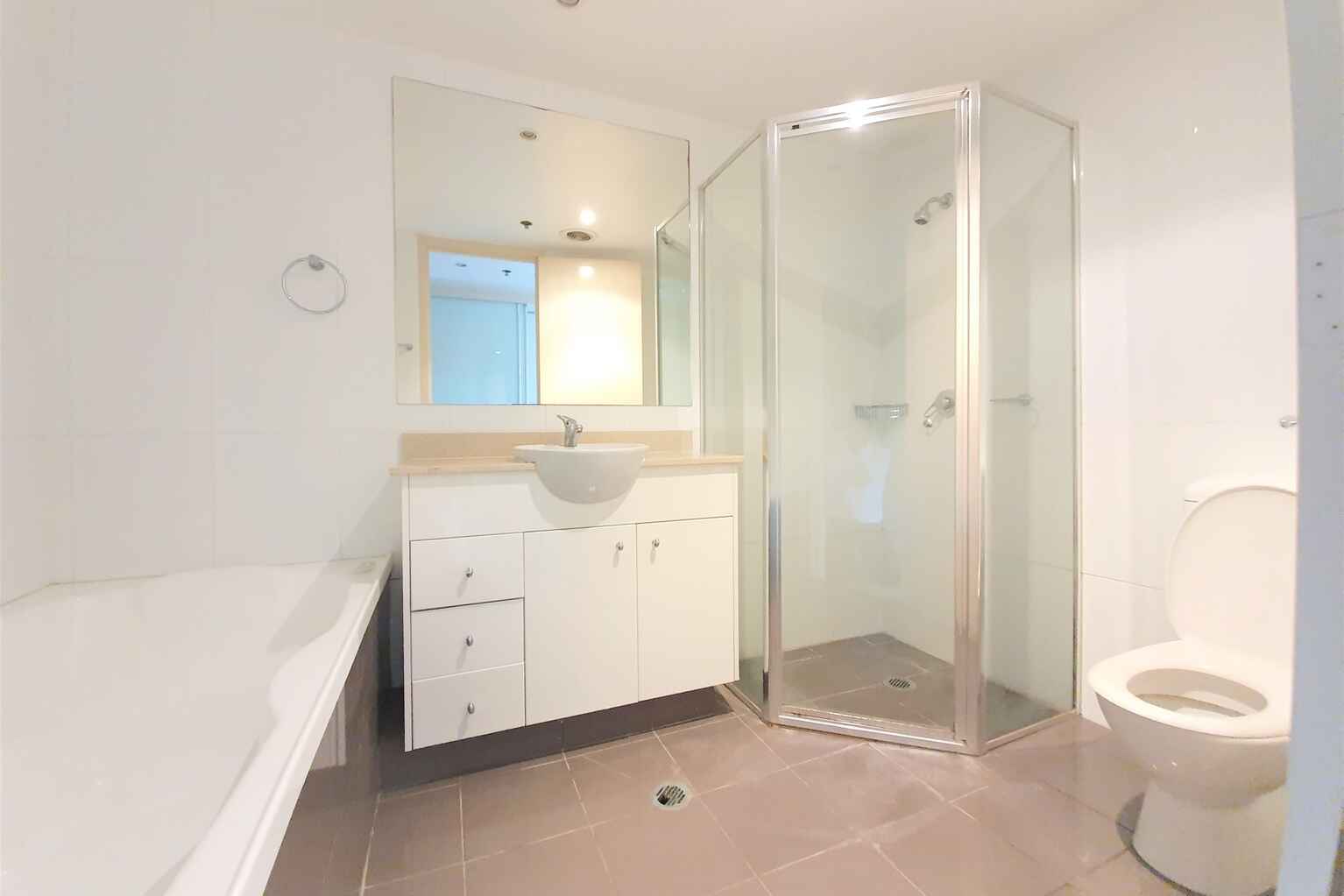 523/2 Lachlan Street Waterloo