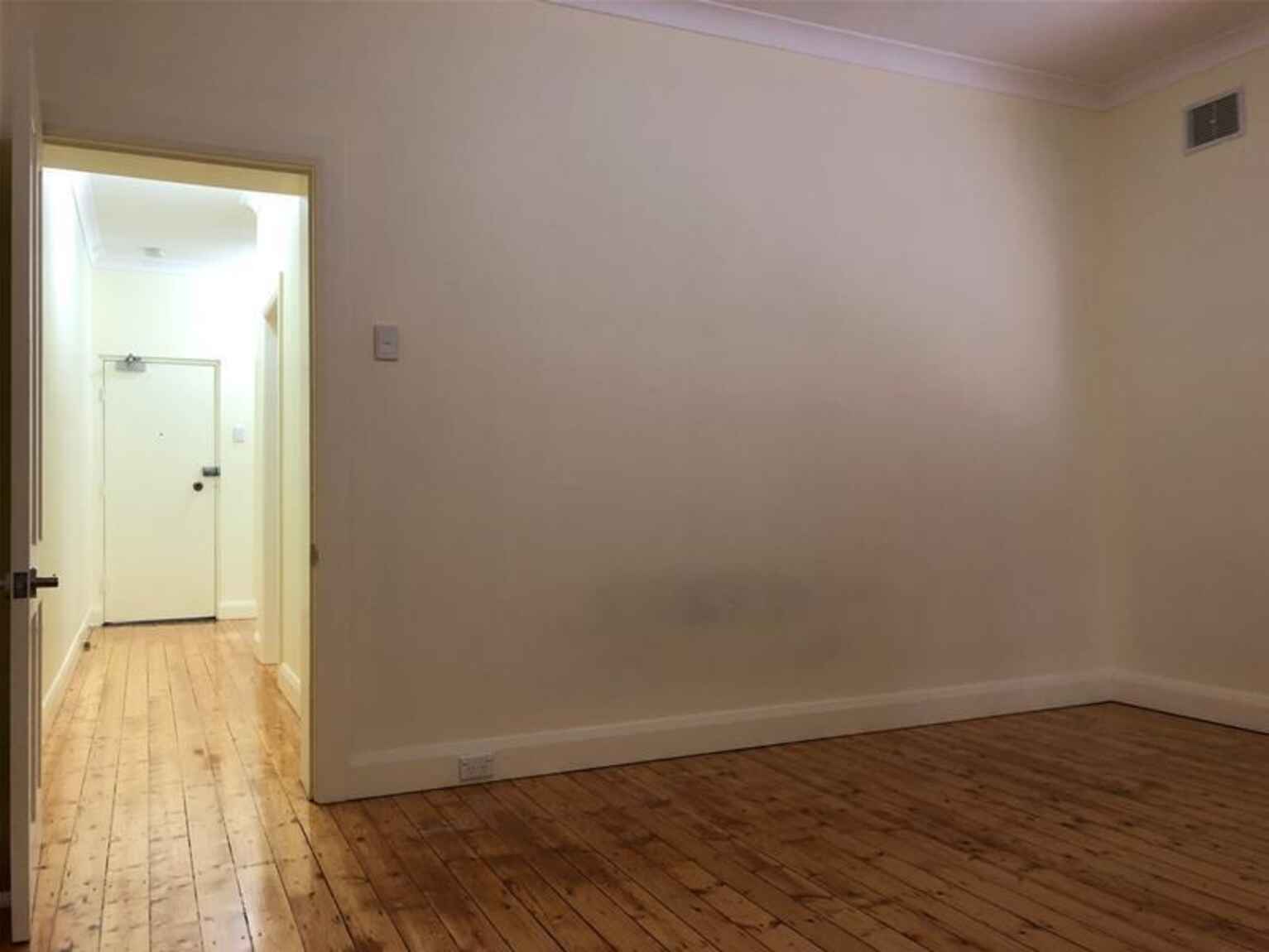 1/239 Anzac Parade Kingsford