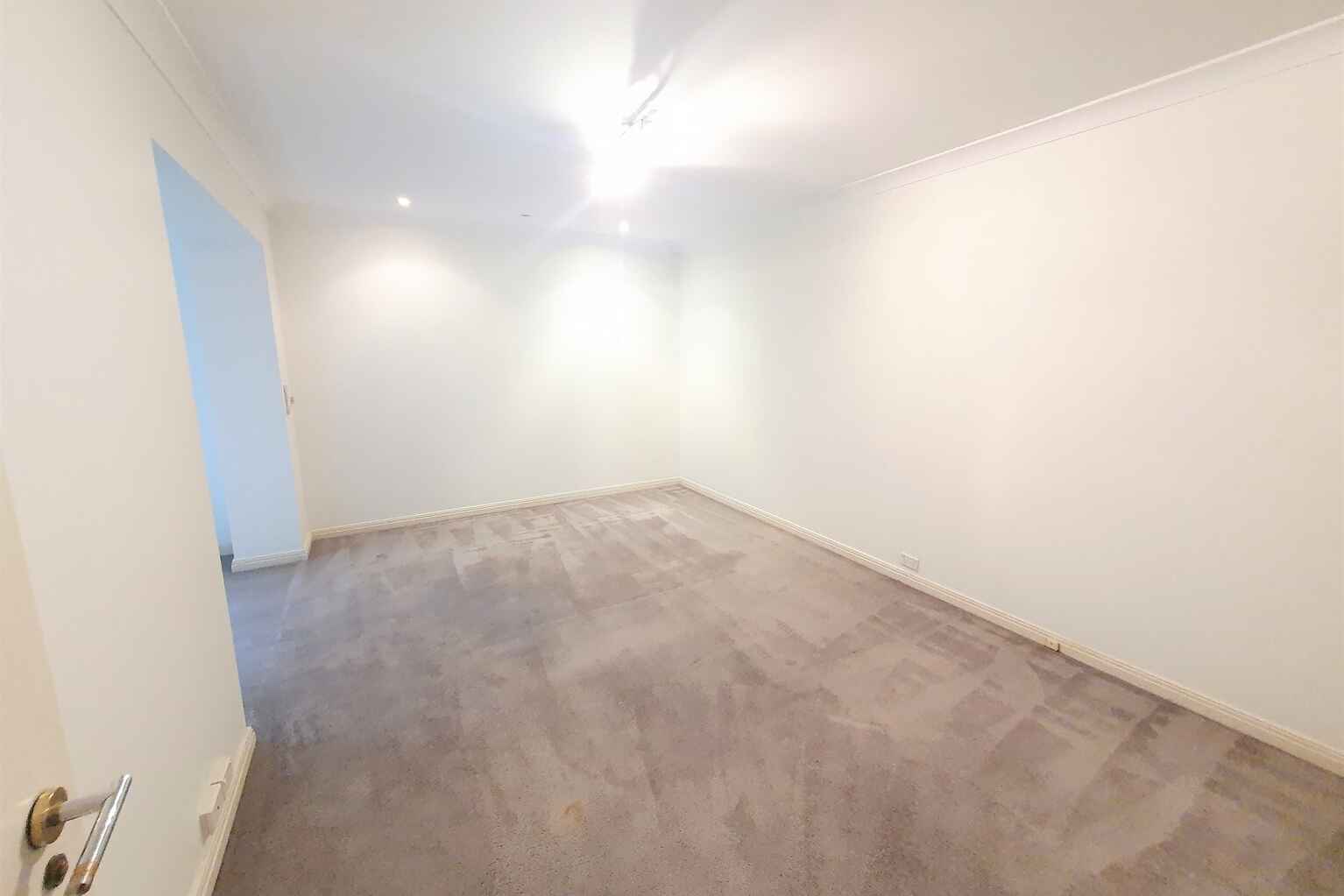 68 Balfour Road Kensington