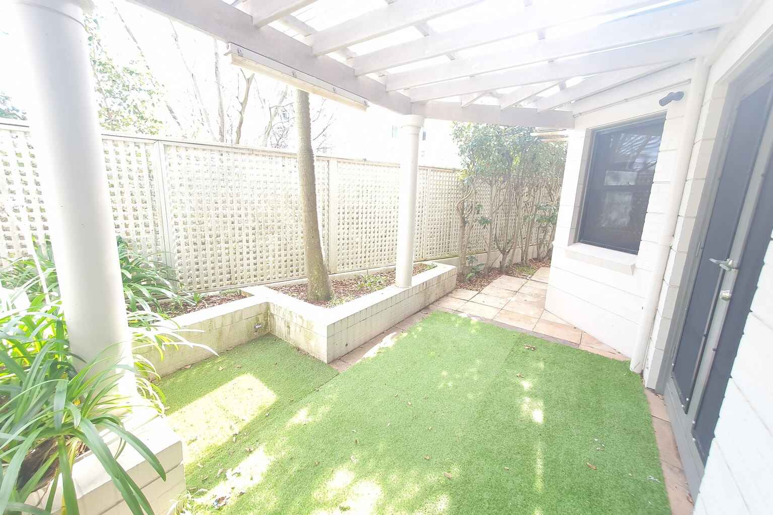 68 Balfour Road Kensington