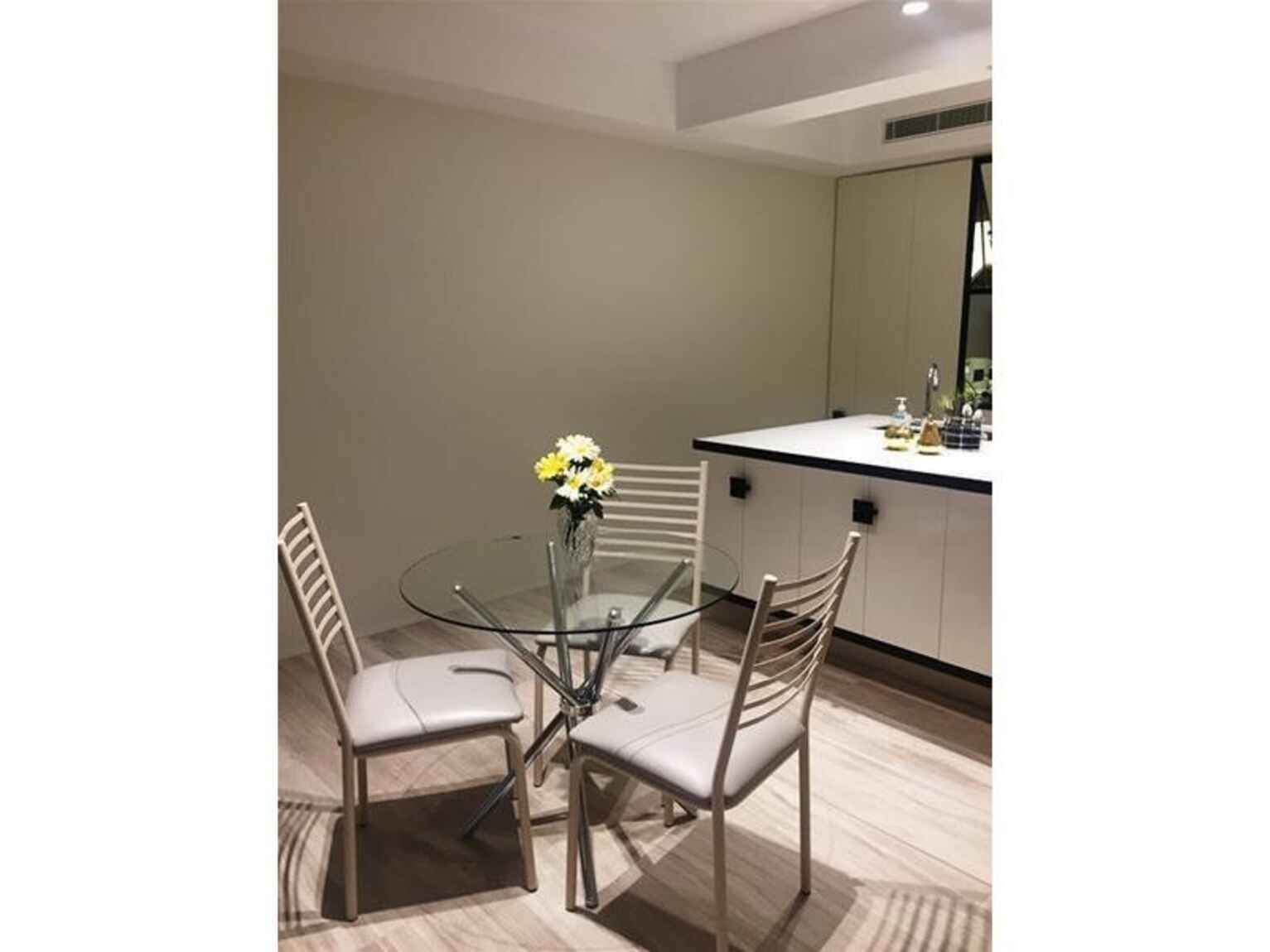 S16.05/178 Thomas Street Haymarket