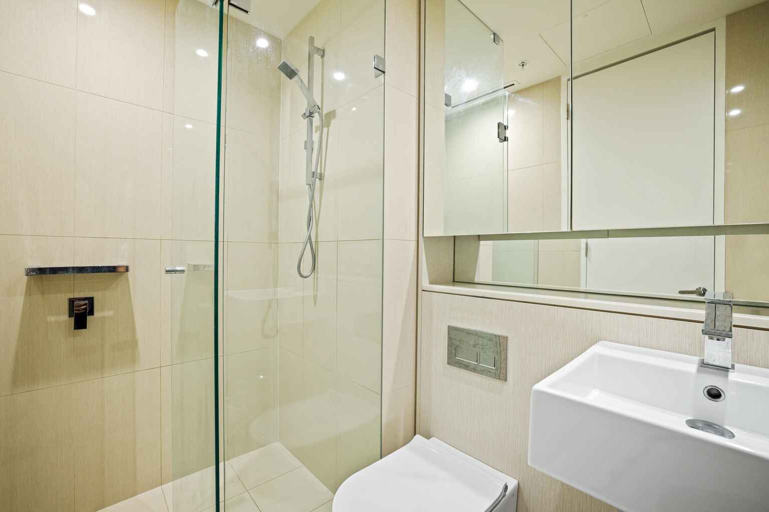 1110/161 Clarence Street Sydney 1110/161 Clarence Street Sydney