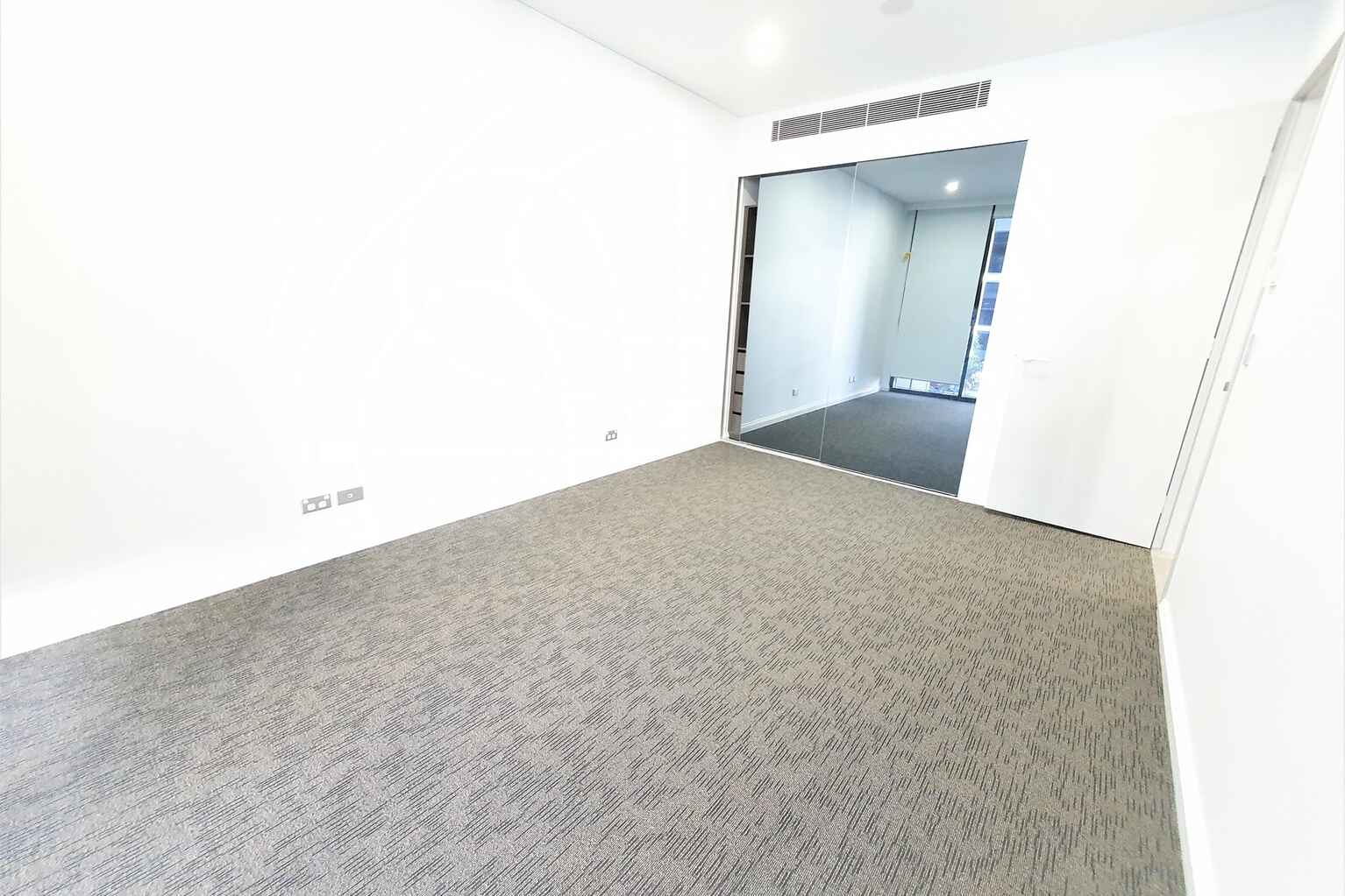 130/1 Studio Drive Eastgardens