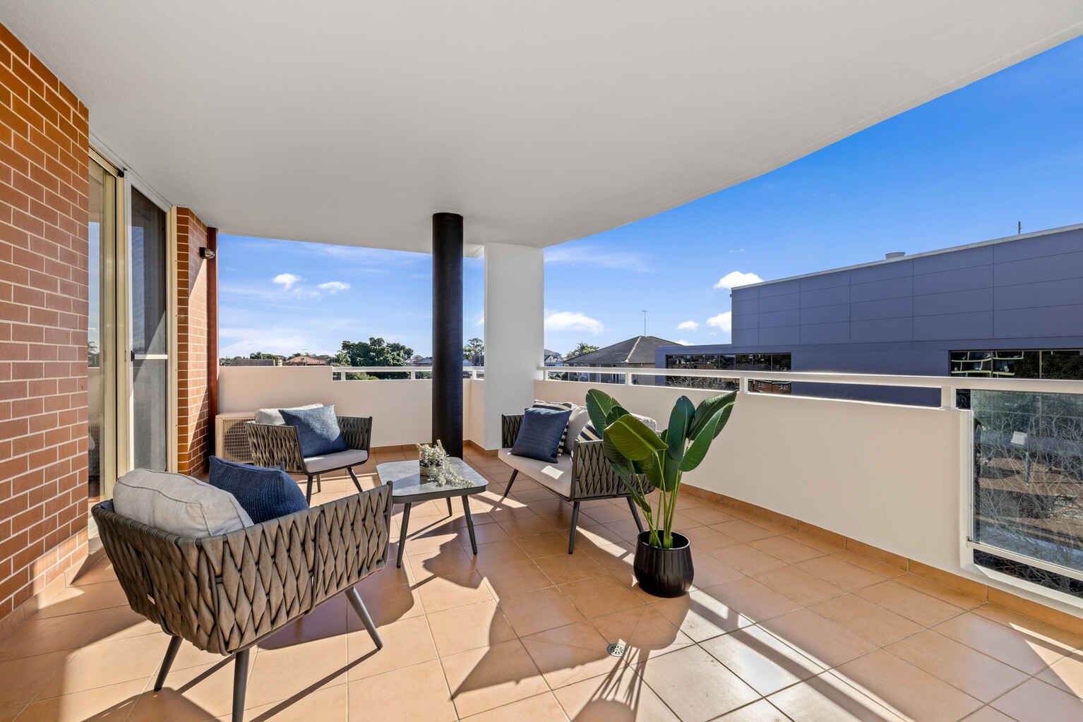 303/679 Anzac Parade Maroubra