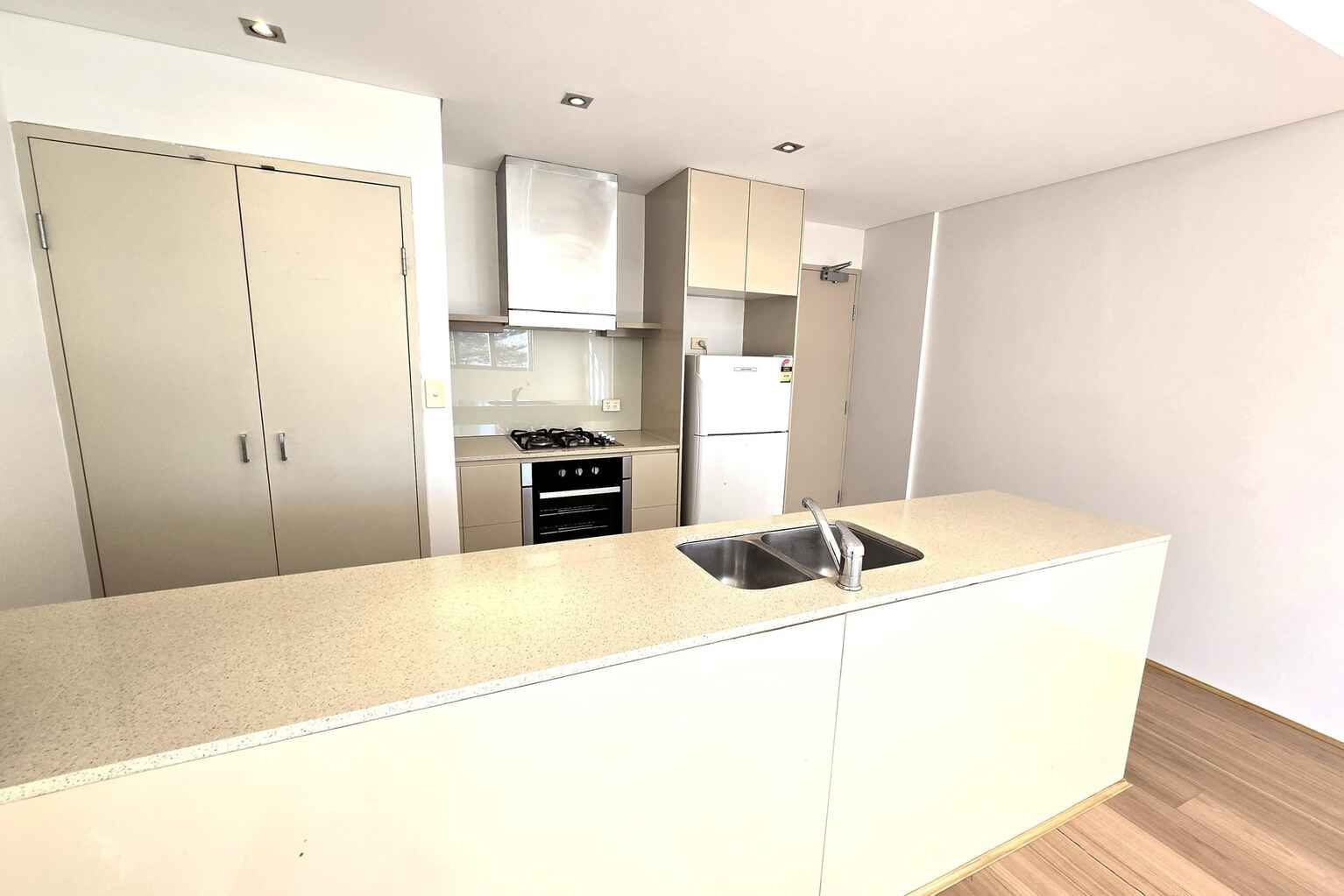 B35/158 Maroubra Road Maroubra