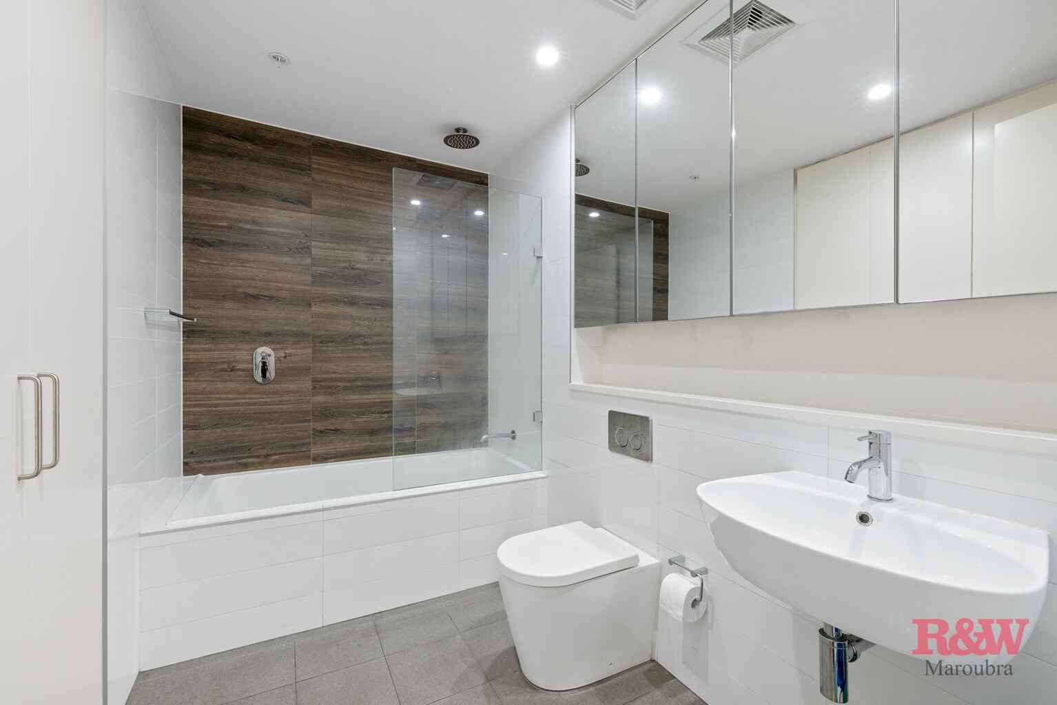 1006A/7-9 Kent Road Mascot