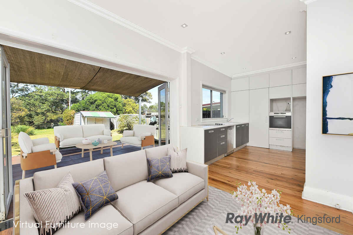 56 MacIntosh Street Mascot 56 MacIntosh Street Mascot