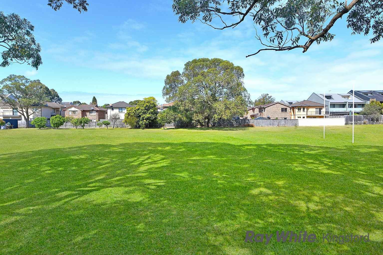 56 MacIntosh Street Mascot 56 MacIntosh Street Mascot