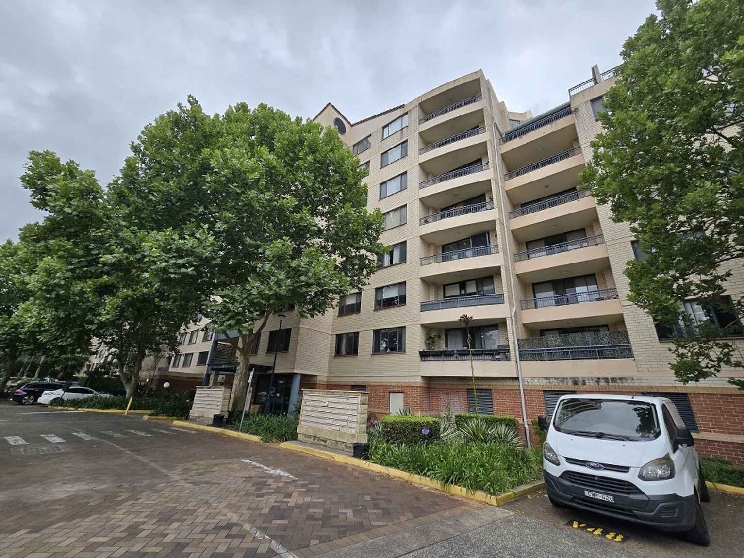 295/83-93 Dalmeny Avenue Rosebery