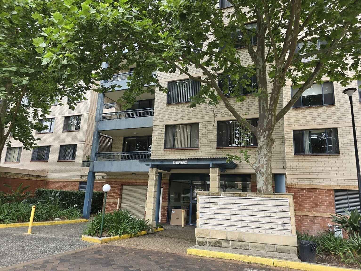 295/83-93 Dalmeny Avenue Rosebery