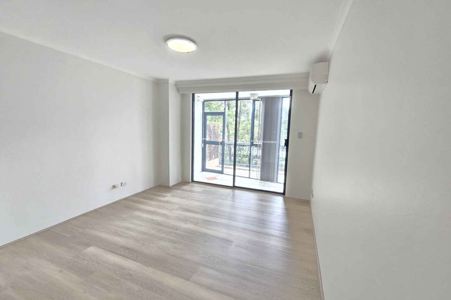 295/83-93 Dalmeny Avenue Rosebery