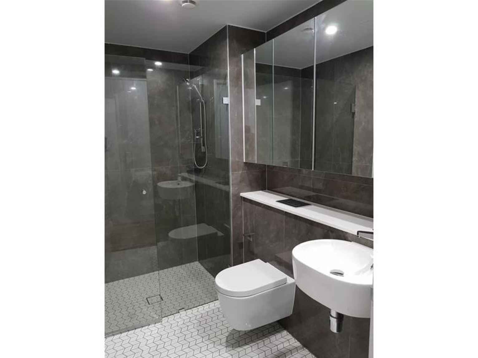 816/15 Oscar Place Eastgardens