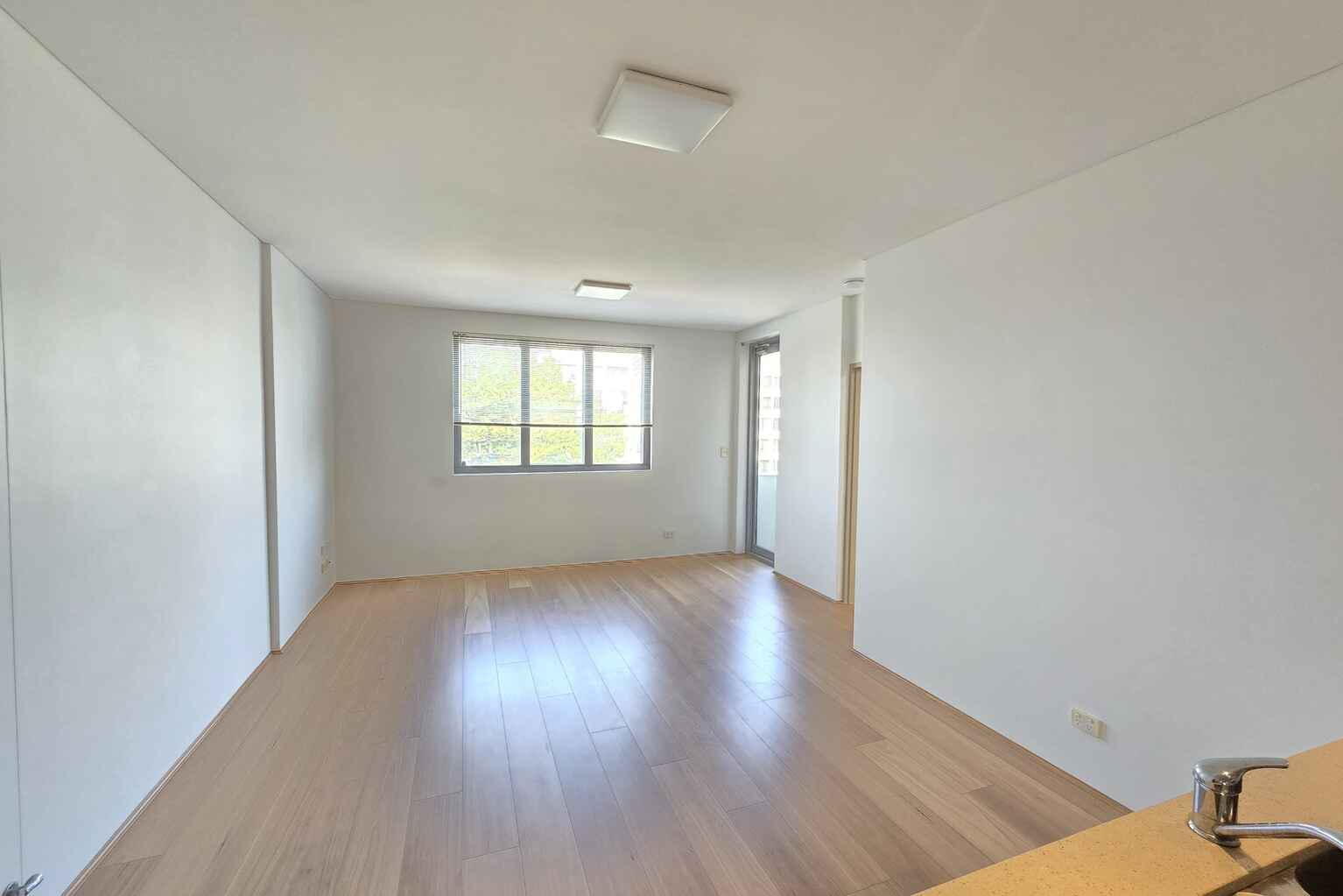 B35/158 Maroubra Road Maroubra