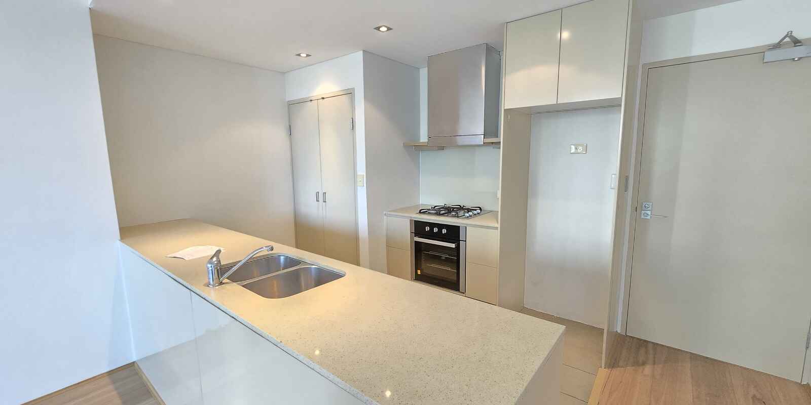 B35/158 Maroubra Road Maroubra