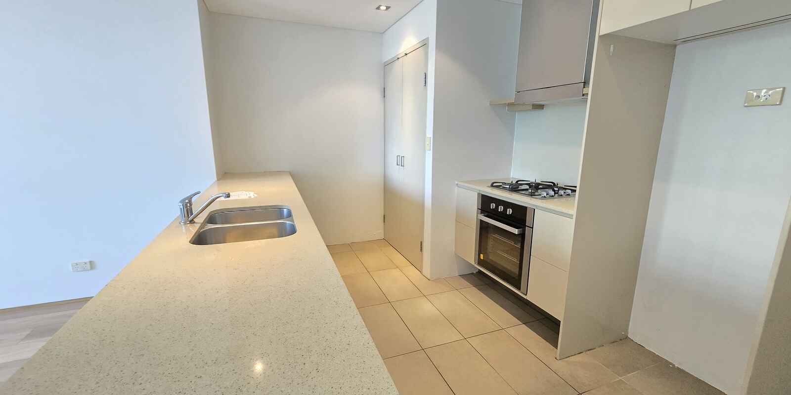 B35/158 Maroubra Road Maroubra