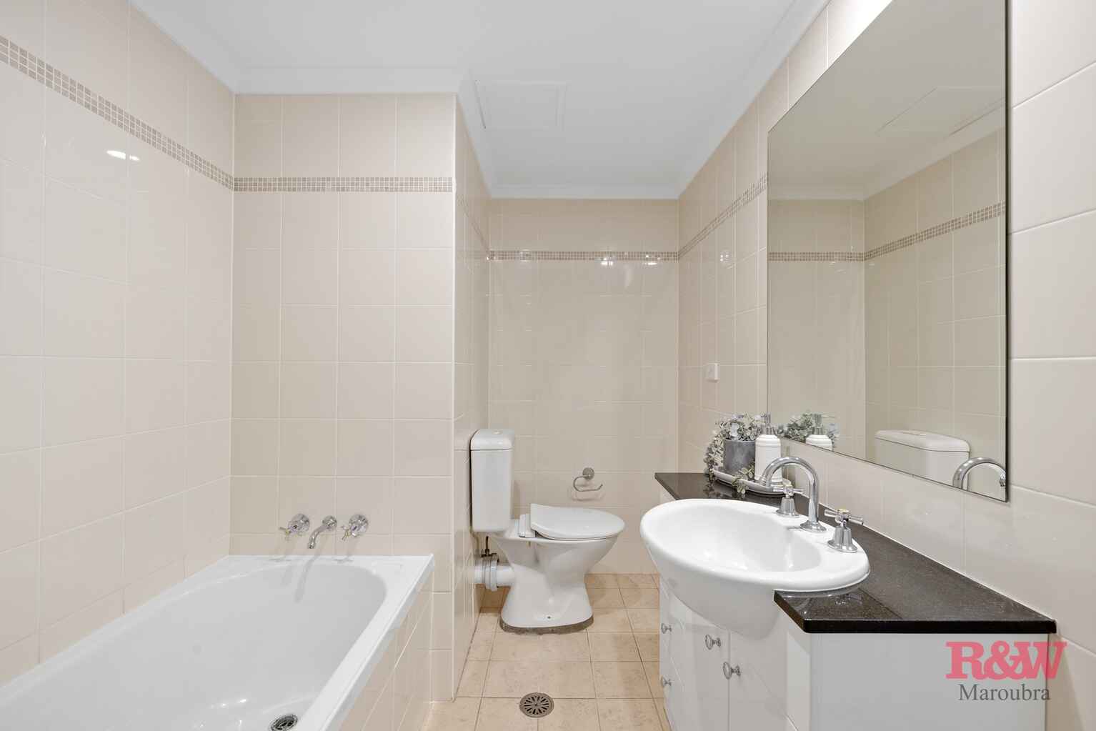 303/89-91 Boyce Road Maroubra 303/89-91 Boyce Road Maroubra