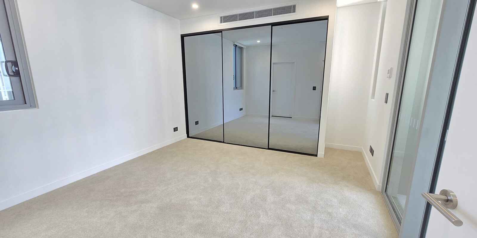 301B/16 Rothschild Avenue Rosebery