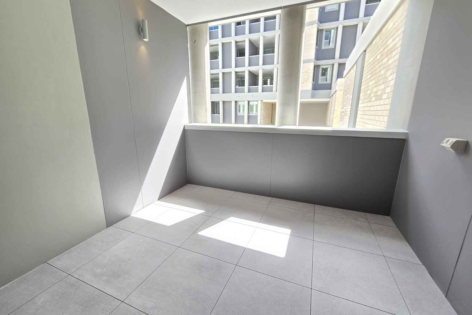 301B/16 Rothschild Avenue Rosebery 301B/16 Rothschild Avenue Rosebery