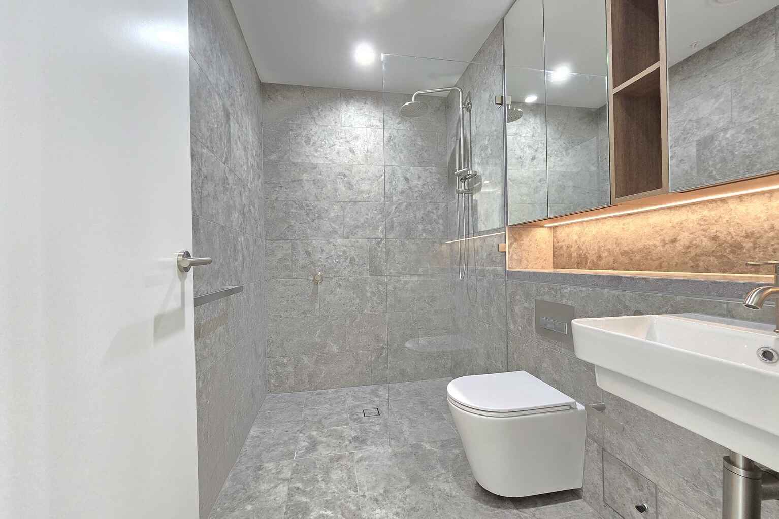 301B/16 Rothschild Avenue Rosebery 301B/16 Rothschild Avenue Rosebery