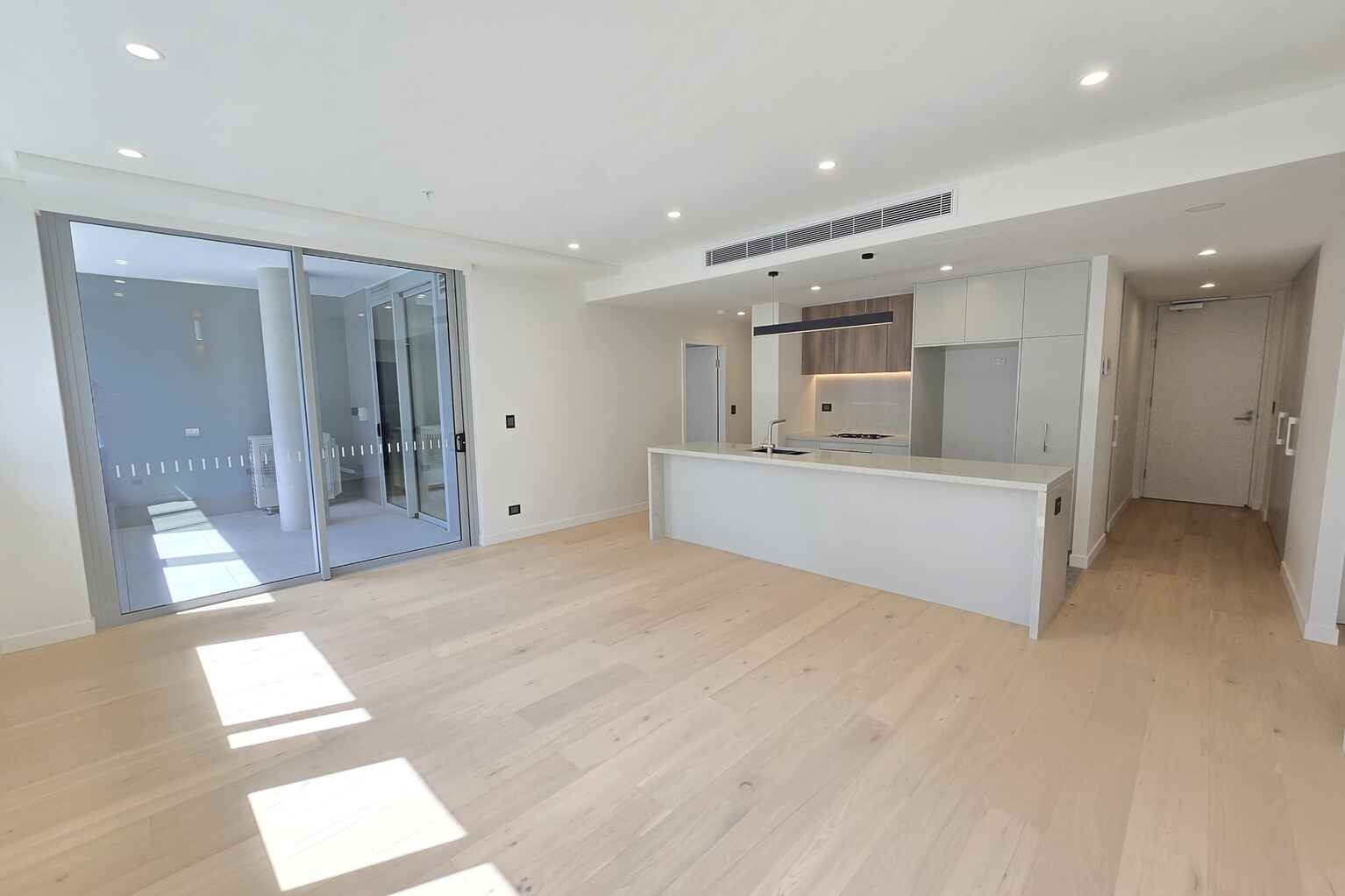 401B/16 Rothschild Avenue Rosebery 401B/16 Rothschild Avenue Rosebery