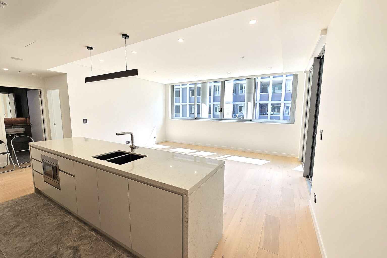 401B/16 Rothschild Avenue Rosebery 401B/16 Rothschild Avenue Rosebery