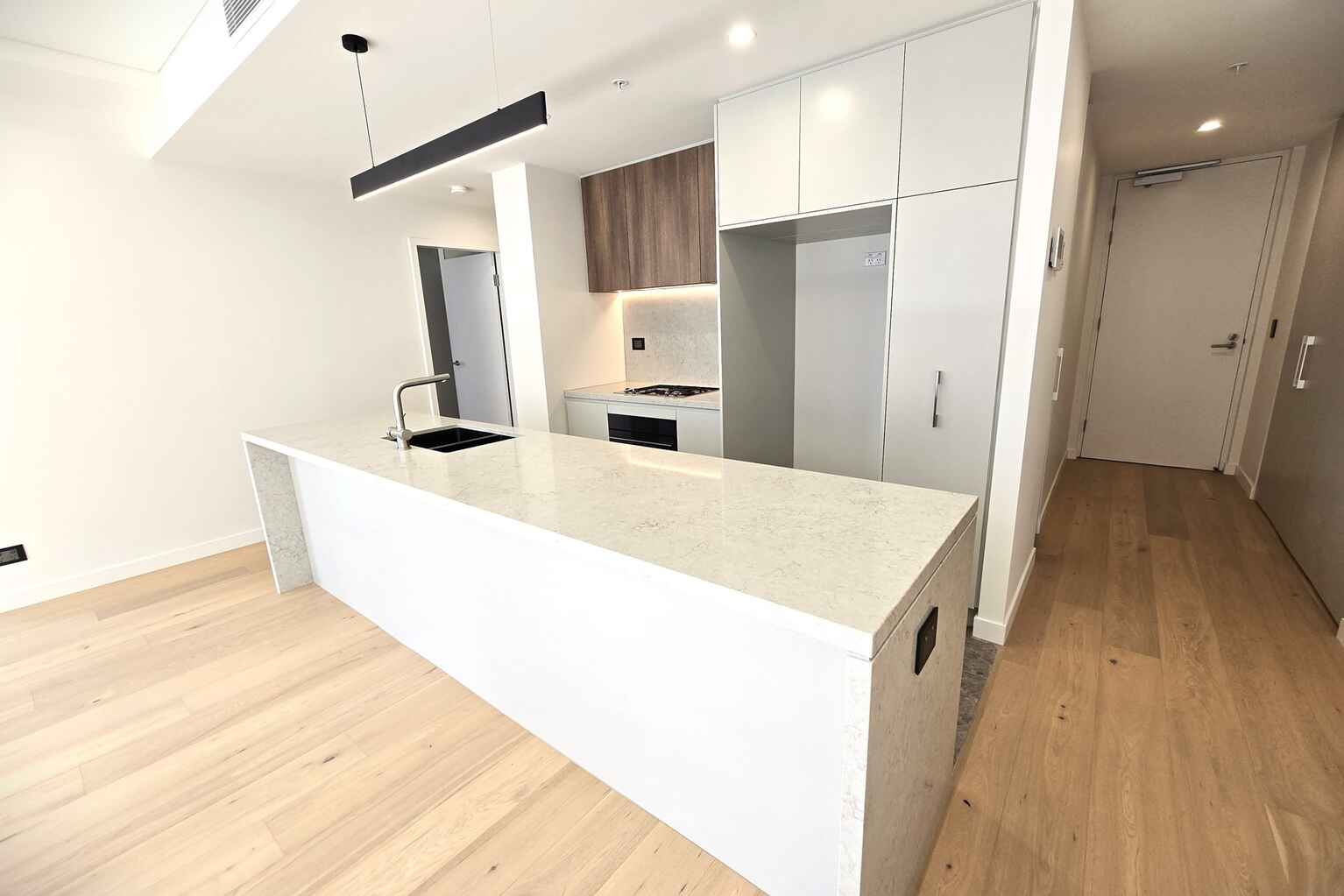 401B/16 Rothschild Avenue Rosebery 401B/16 Rothschild Avenue Rosebery