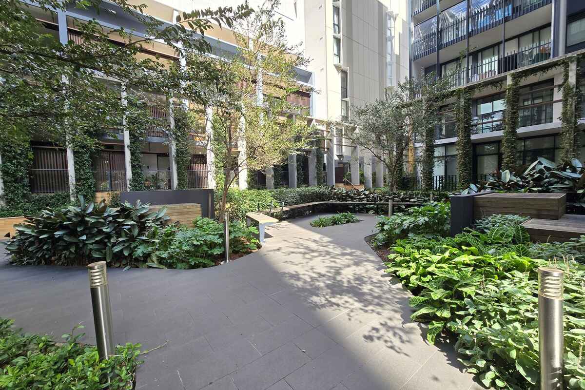 G01/12 Paul Street Zetland