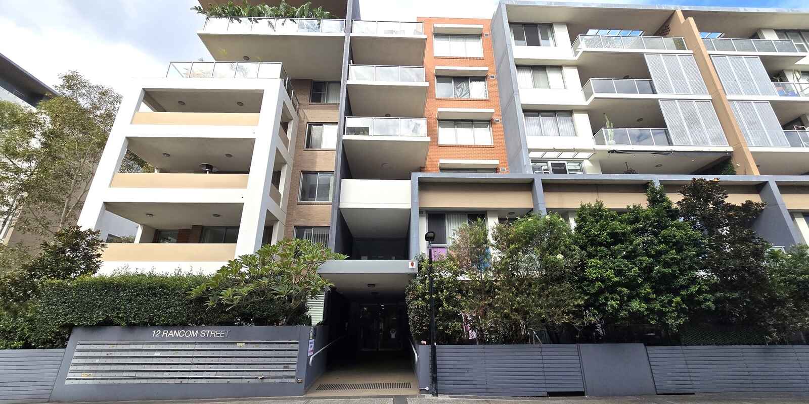 408/12 Rancom Street Botany