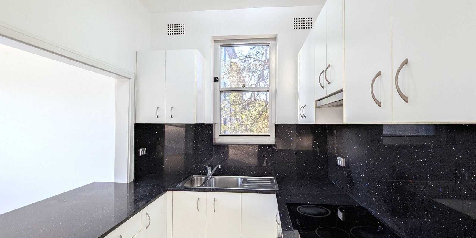 1/67 Willis Street Kingsford