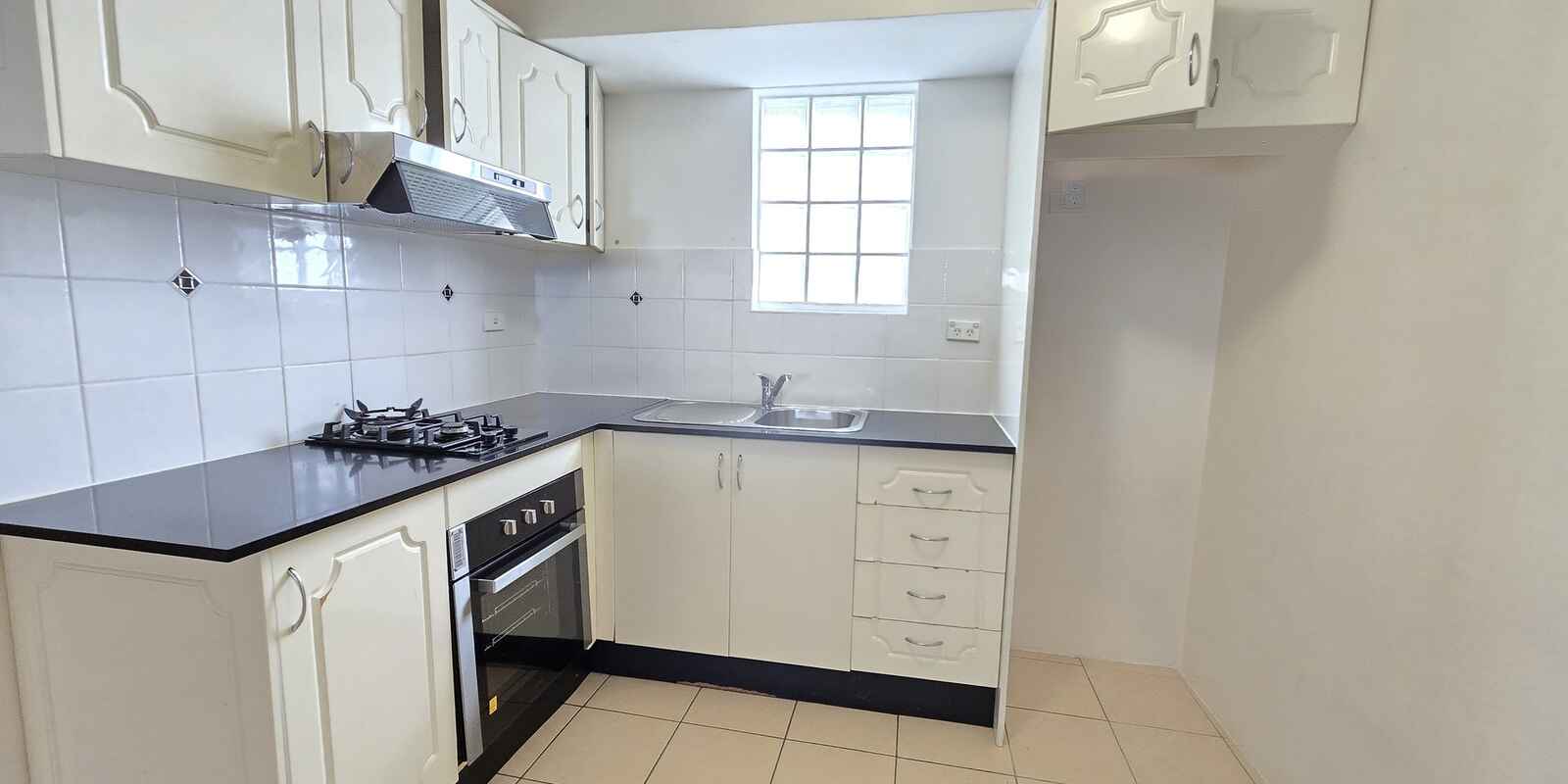 17/398 Anzac Parade Kingsford