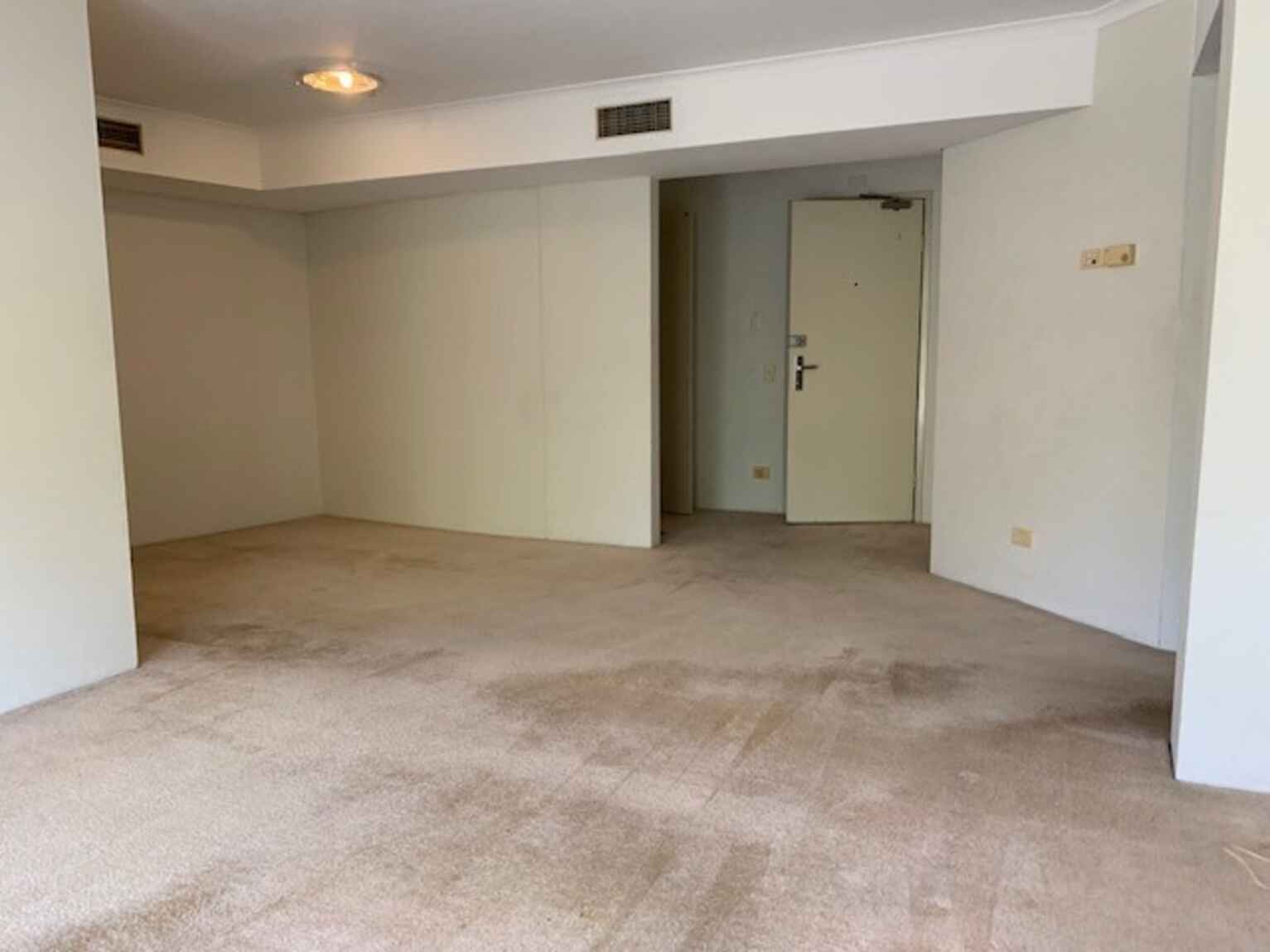 402/93 Brompton Road Kensington 402/93 Brompton Road Kensington