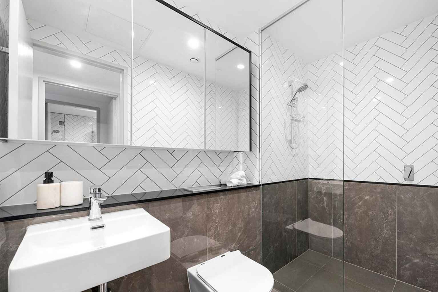 310/2 Oscar Place Eastgardens