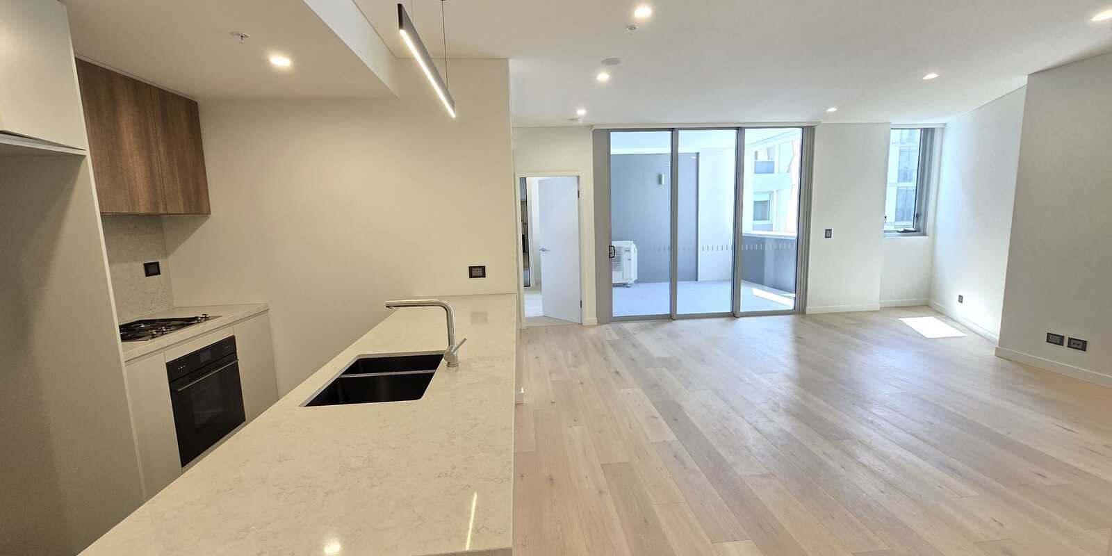 301B/16 Rothschild Avenue Rosebery