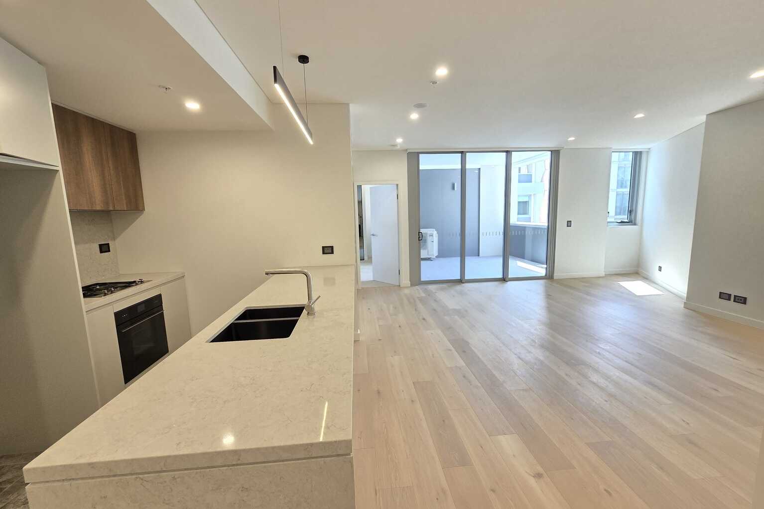 301B/16 Rothschild Avenue Rosebery