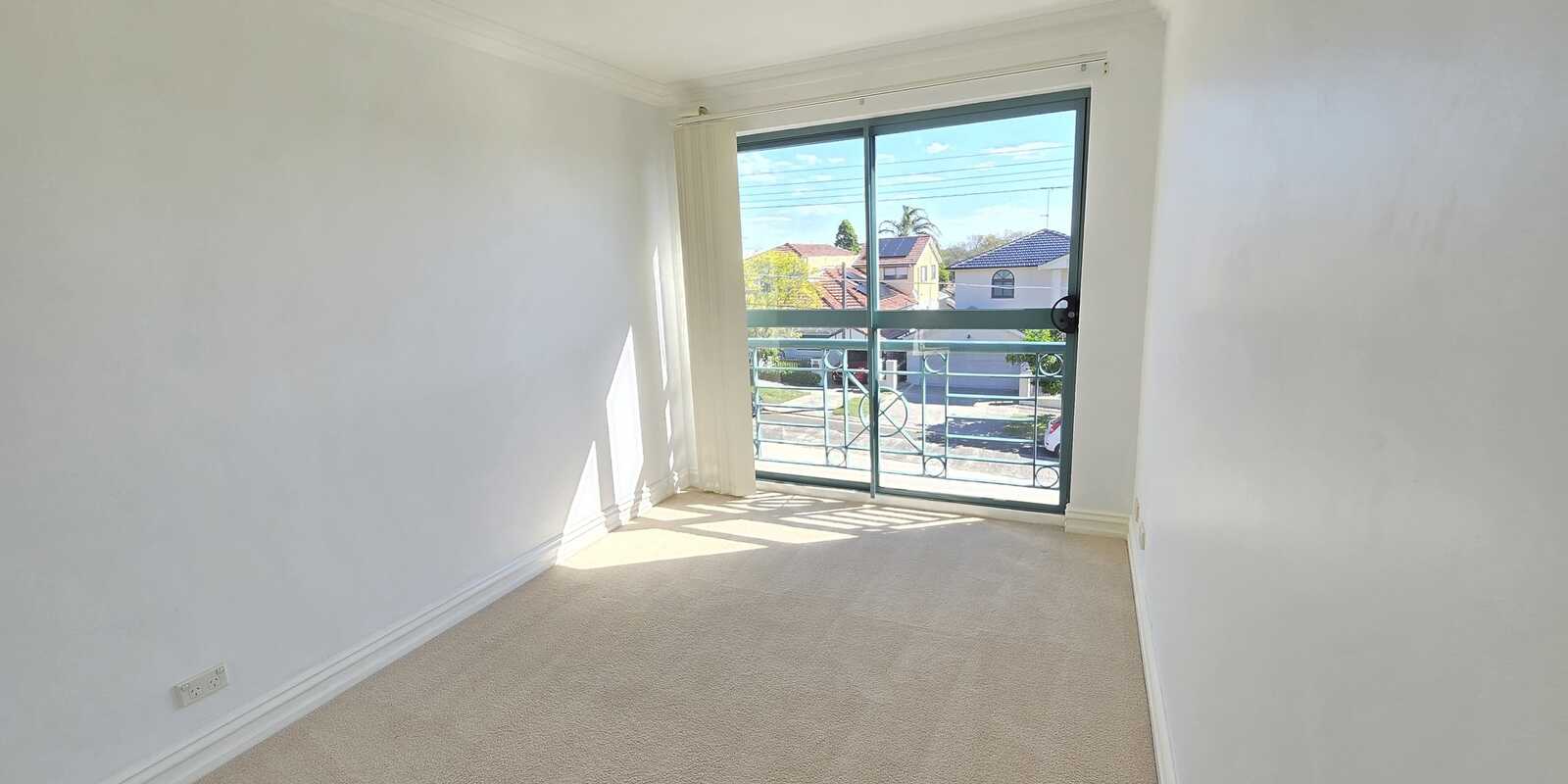 1/53-55 Robey Street Maroubra