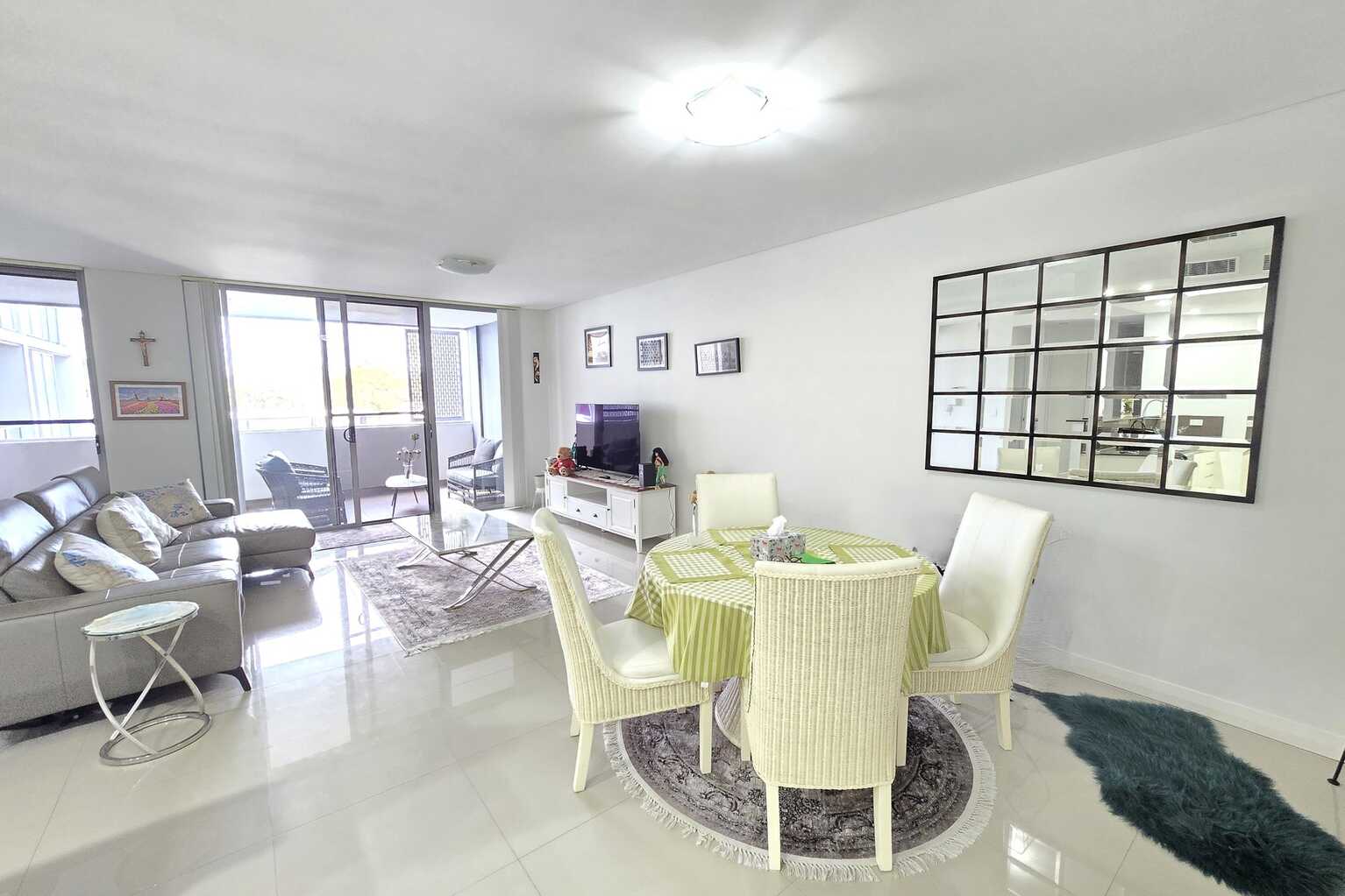 408/12 Rancom Street Botany