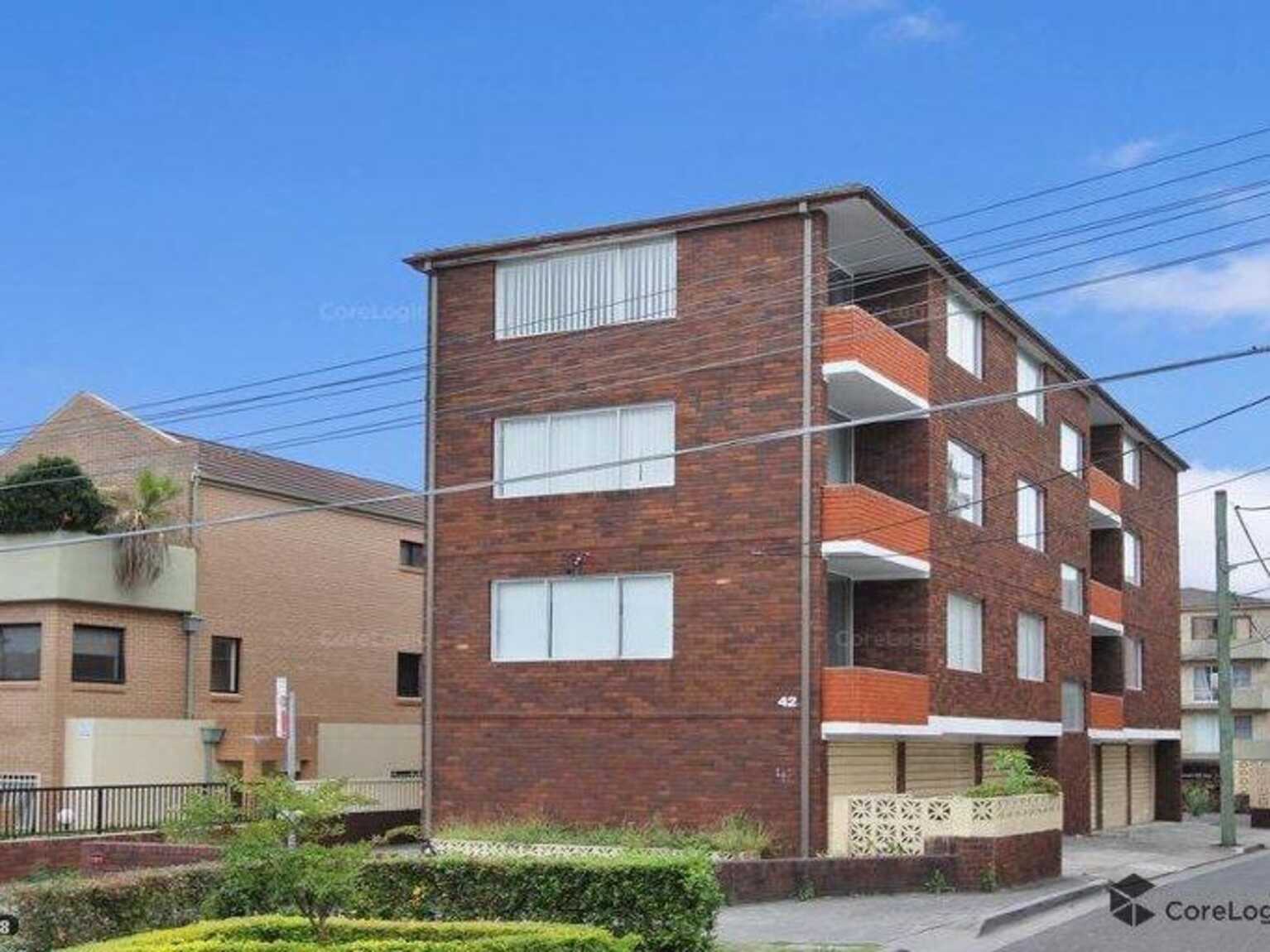2/42 Borrodale Road Kingsford