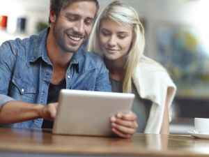 Couple - Researching.jpg Couple - Researching.jpg